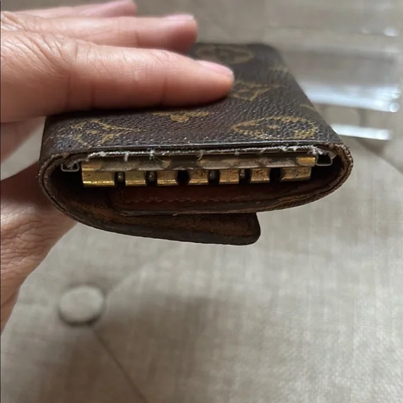 6 Key Holder Louis Vuitton Dark Brown Monogram Wallet - Picture 9 of 9
